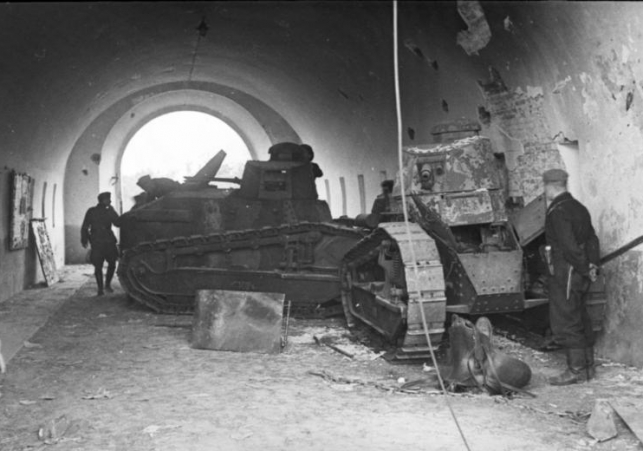 Renault FT-17