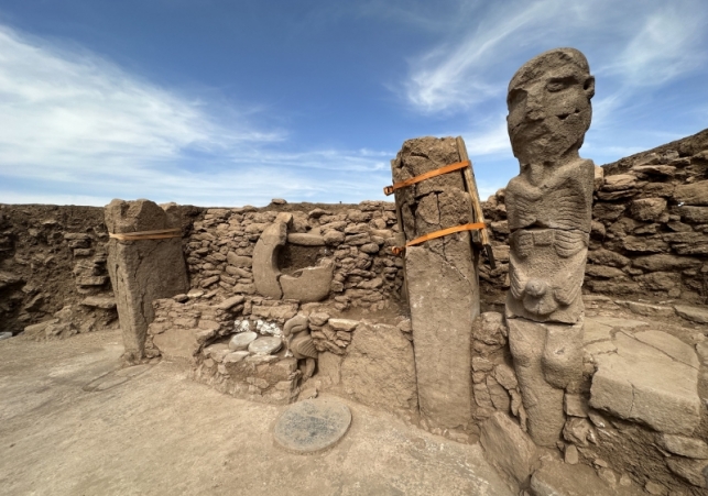 odkrycia w Karahan Tepe i Göbekli Tepe