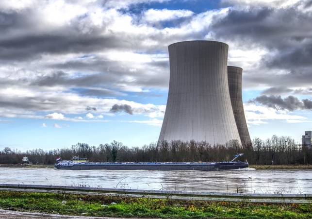 elektrownia atomowa