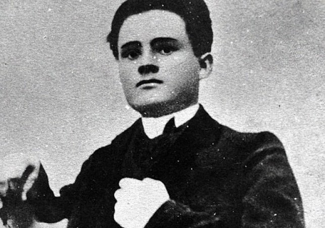 stefan okrzeja