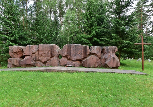 treblinka pomnik