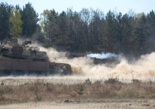 czolg Abrams